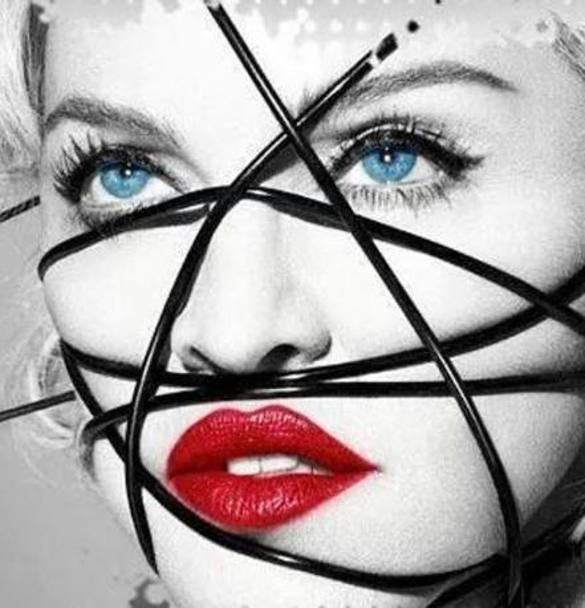 La foto di Madonna sulla copertina di &#39;Rebel Heart&#39;. (Instagram)